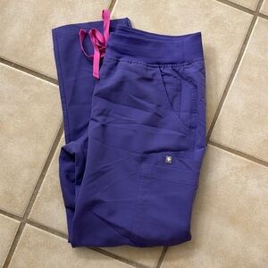 Figs amethyst MP yolo NWOT